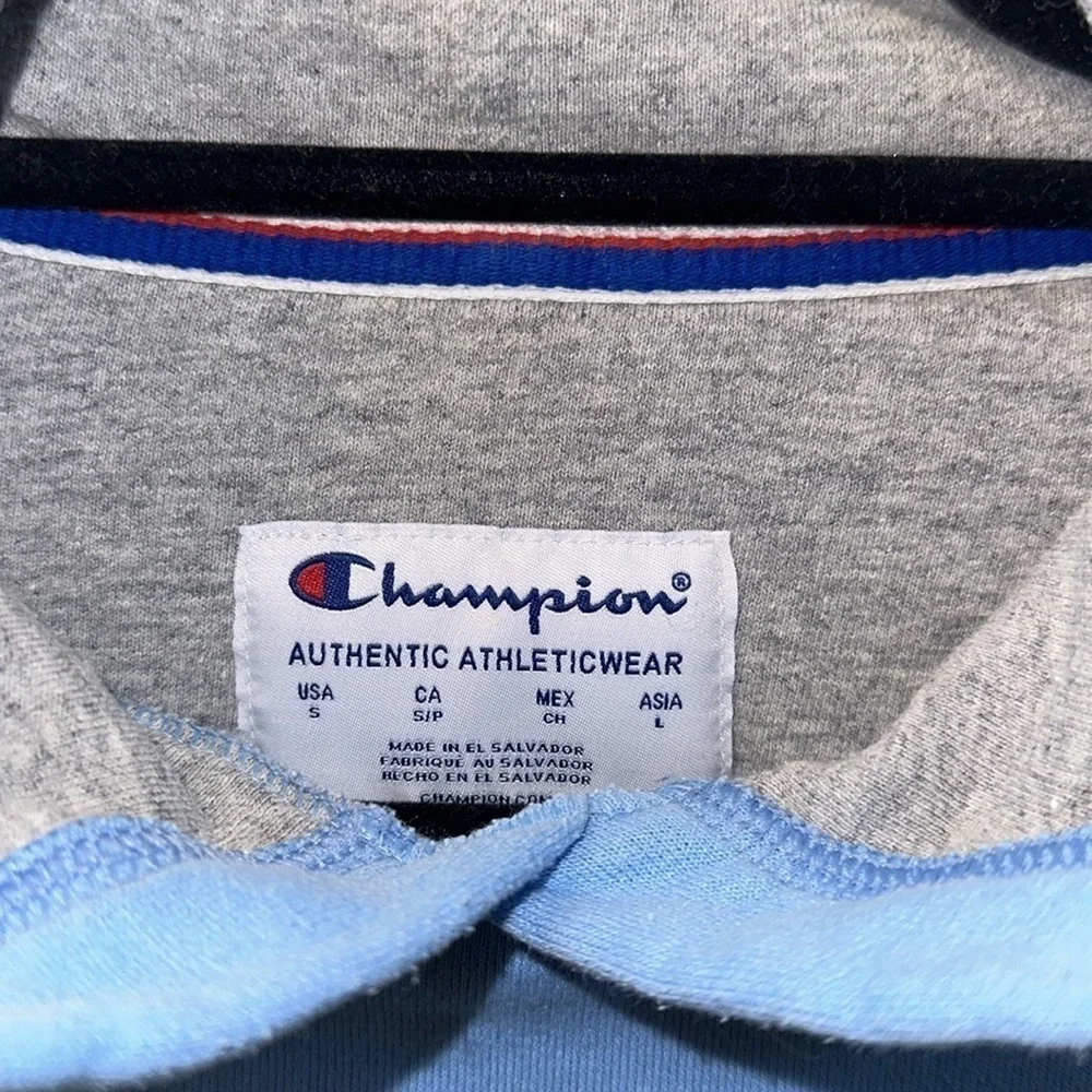 Champion Hoodie Size Small EUC